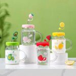 Vatrostalna šolja sa staklenom slamkom