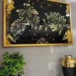 Slika sa ramom i staklom