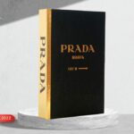 Dekorativna knjiga 33