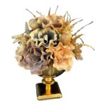 Aranžman od umjetnog cvijeća