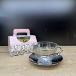 Staklena šolja srebrena