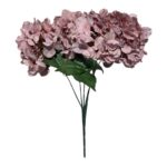 Buket umjetnog cvijeća