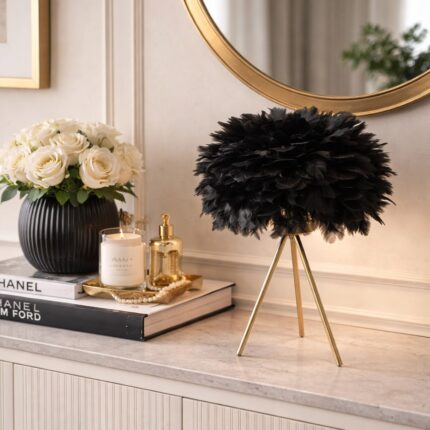 Lampa sa perjem crno-zlatna