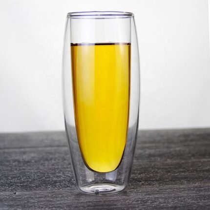 Staklena čaša sa duplim dnom