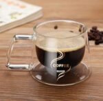 Staklena šolja sa duplim dnom