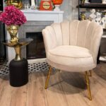 Fotelja školjka bež